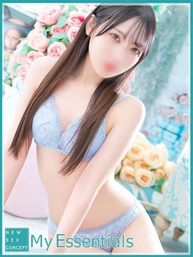 さな|My Essentialsで評判の女の子