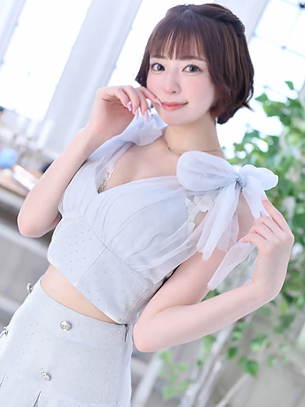 葉月ななせ【☆高級感漂うスレンダー美女☆】