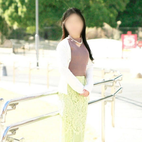 葉山優衣
