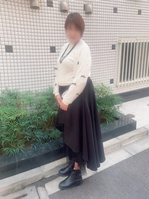 西島|鶯うぐでおすすめの女の子