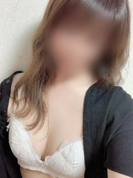 りこ|ルーフⅡで評判の女の子