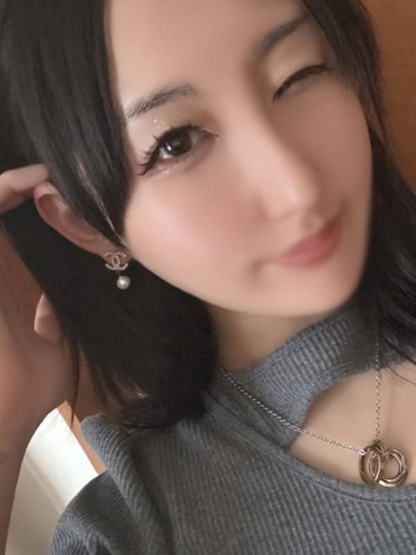 天乃 くるみ