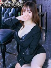 ひより|シルクハットでおすすめの女の子