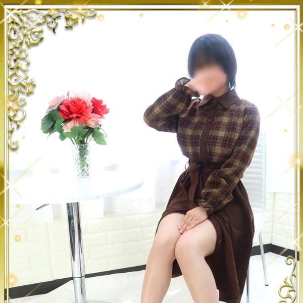 かこ【黒髪清楚で小柄な美人さん♪】 | マダム可憐(奈良市近郊)