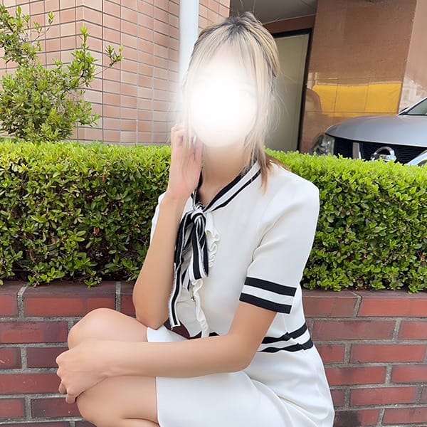 スミレ