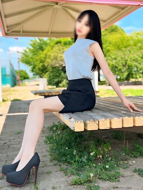 入江-いりえ-|ただ離婚してないだけでおすすめの女の子