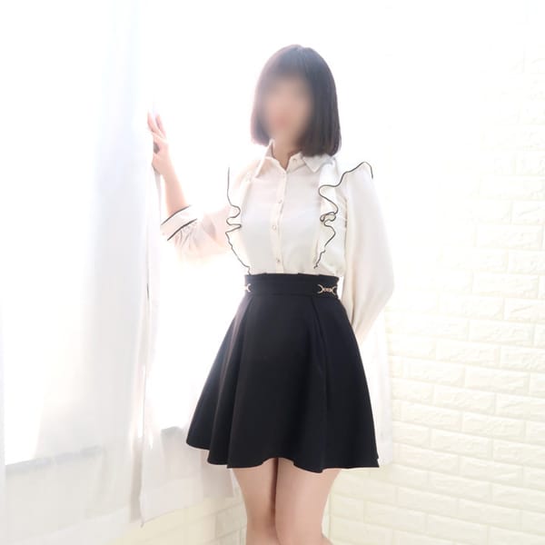 ねる【穏やかで笑顔の可愛い美人姫】 | 恋のうた(奈良市近郊)