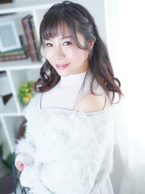 なつき(紫音)のプロフ写真1枚目