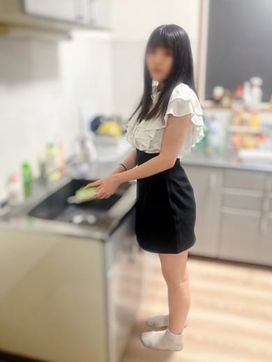 りいか|麗妻で評判の女の子