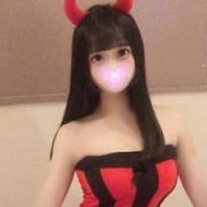 天使 めい【愛嬌抜群♪黒髪美少女】 | エリアNO.1☆美女デリサークル(新宿・歌舞伎町)