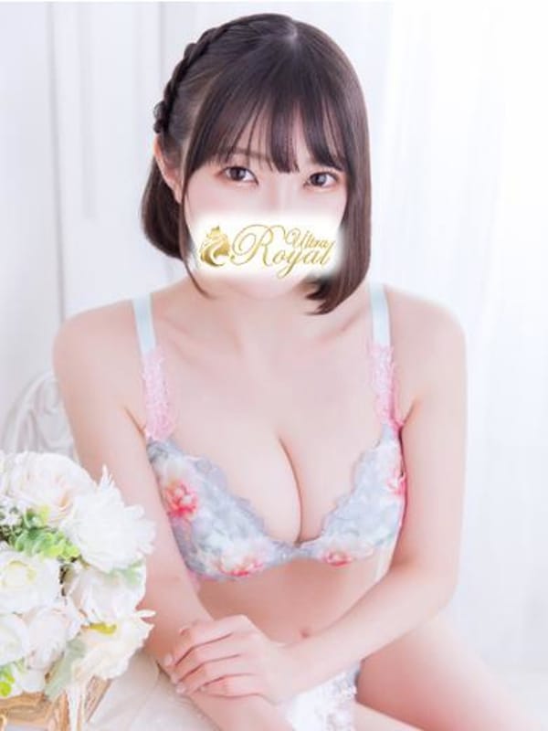 深田みなみ(ウルトラロイヤル)のプロフ写真8枚目