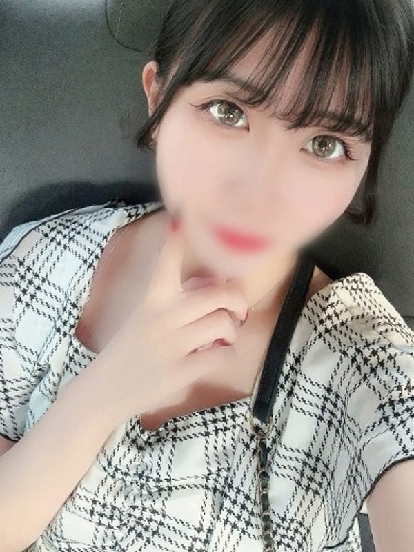 なな【経験極浅黒髪スレンダー美少女】