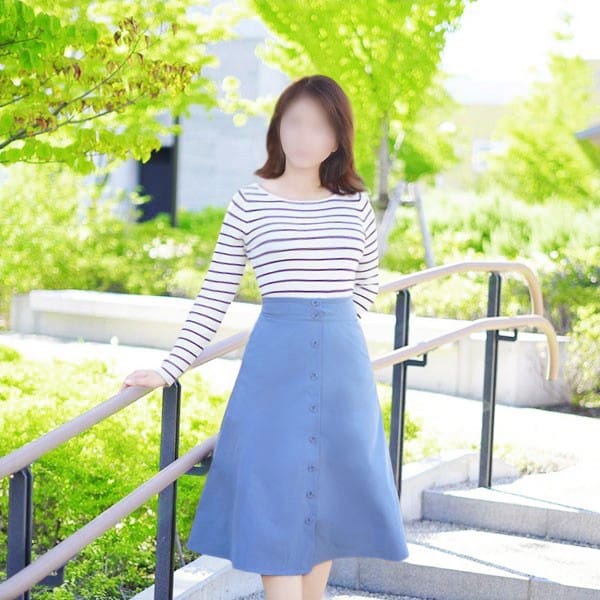 西山恵美【魅惑のエロボディマダム♪】 | こあくまな熟女たち 池袋店(KOAKUMAグループ)(池袋)