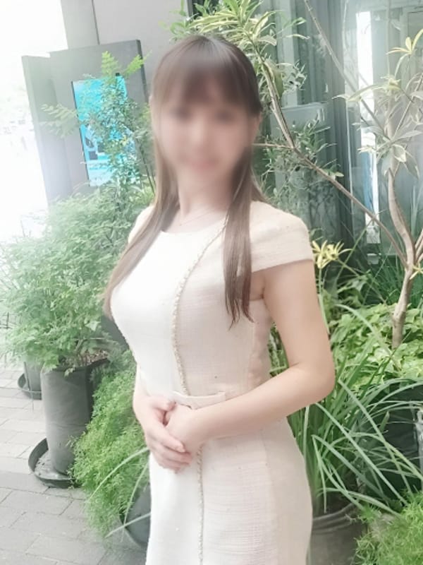 真梨奈