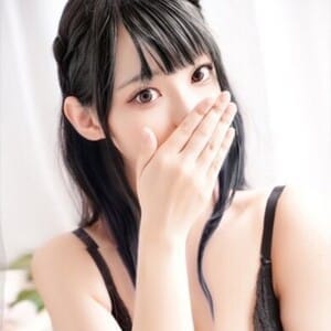 結川ひなの