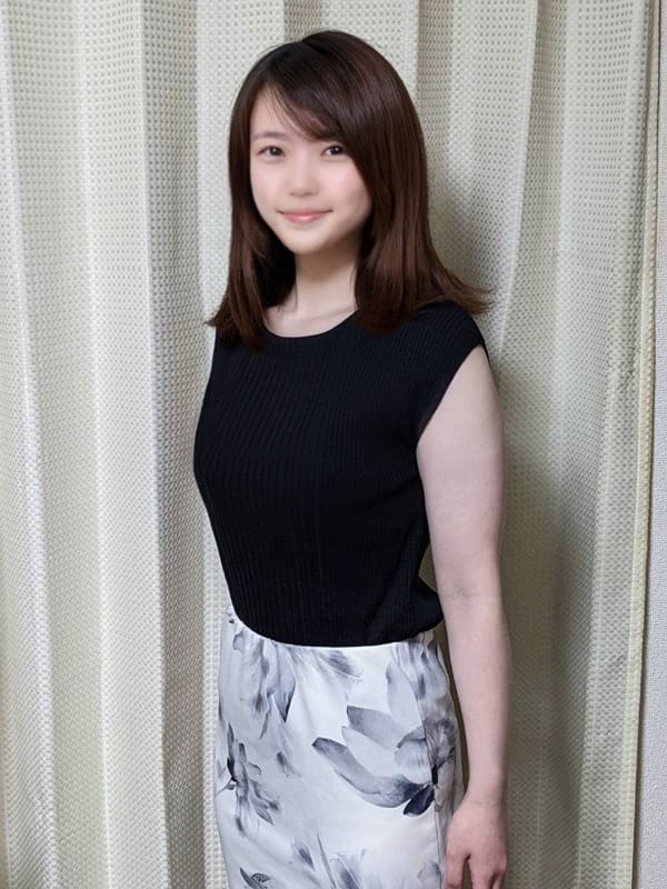 りく【清楚・清純な業界未…】