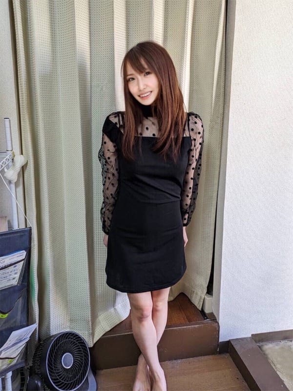 えま【業界未経験の清純・…】