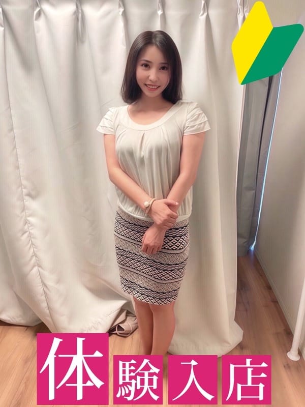 レナ【性格は穏やかで上品…】