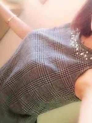 ひびき【純粋無垢なS級美女】|YOU 善通寺・丸亀でおすすめの女の子