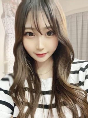 〈なち〉|ワンチャン！！！やりすぎギャルで評判の女の子