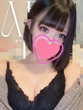 まなみ|リップサロン VOGUE ヴォーグでおすすめの女の子