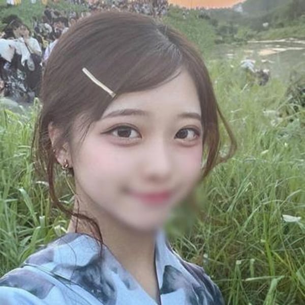 稚宮ゆか【完全未経験★G美乳乱れ美少女】 | ウルトラホワイト(五反田)