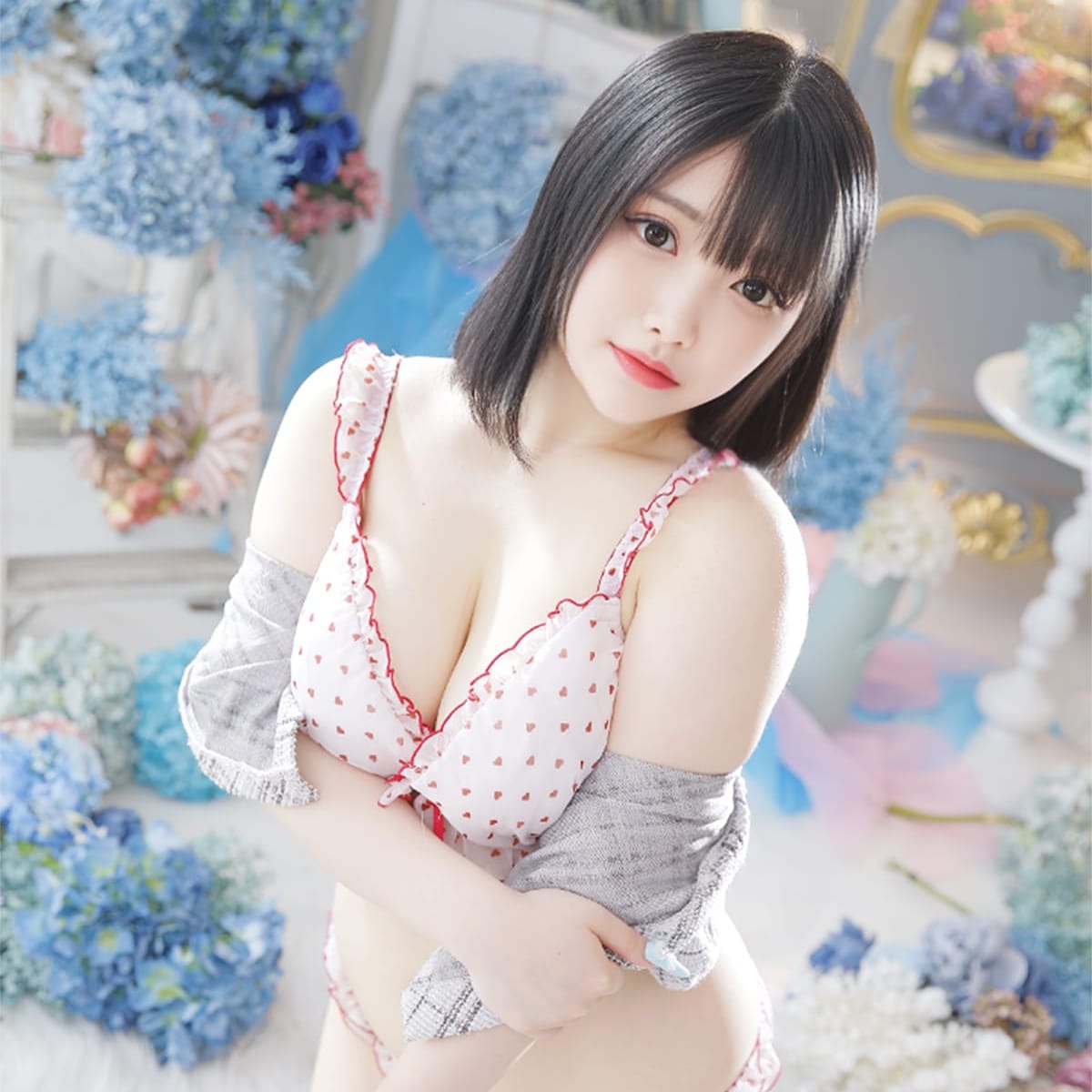 即²大好き!巨乳しろうと大集合!