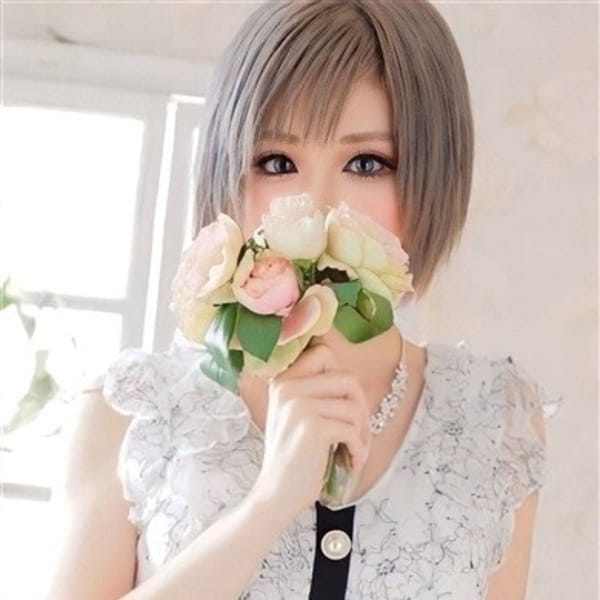 みい/スタイル抜群パイパン美女