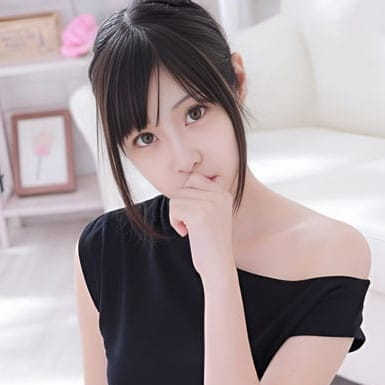 小嶋　あいか|1度は憧れた、玄関で咥える美女