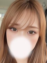 小山ねおり|ハプニング痴漢電車or全裸入室でおすすめの女の子