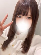 せな|地元のロリっ子と×××でおすすめの女の子