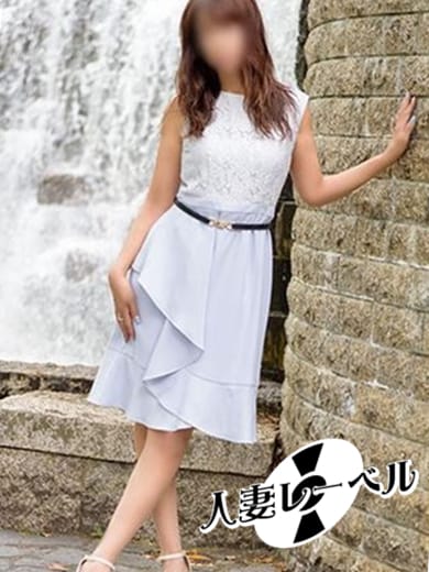 みか|人妻レーベルでおすすめの女の子