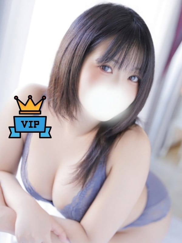 みお|キスからはじまるメンズエステ「ひめあね」で評判の女の子