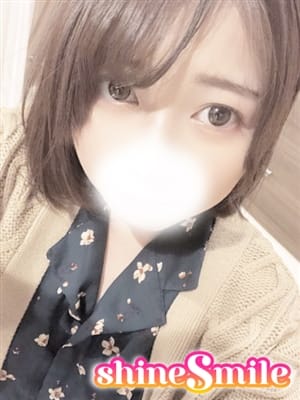るる|shineSmileでおすすめの女の子