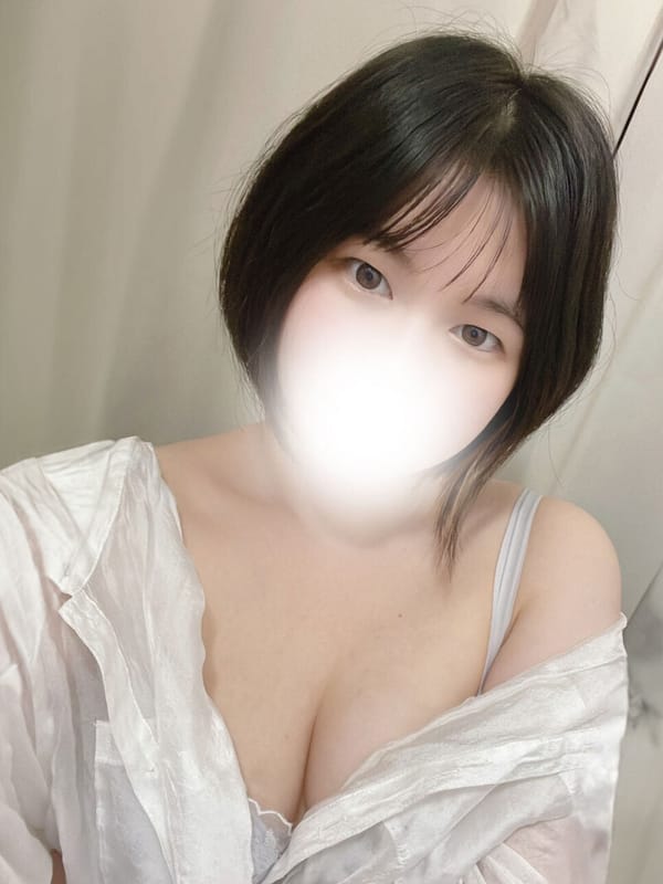 あけみ|全裸のいいなり美女or満員ちかん電車でおすすめの女の子