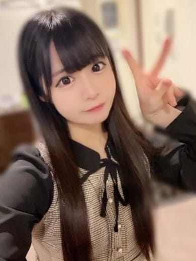 なる|乳首責めからの快楽地獄でおすすめの女の子