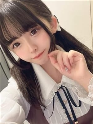 るい【エロくて小柄なスレンダー】|モ～舐めたくてでおすすめの女の子