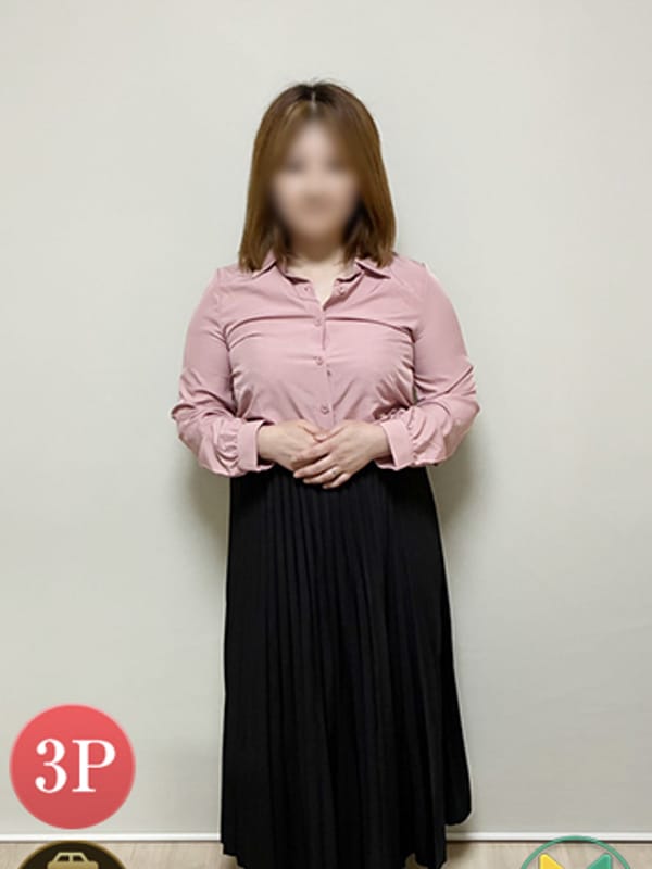 りな|熟女総本店 日本橋ミナミエリア店で評判の女の子