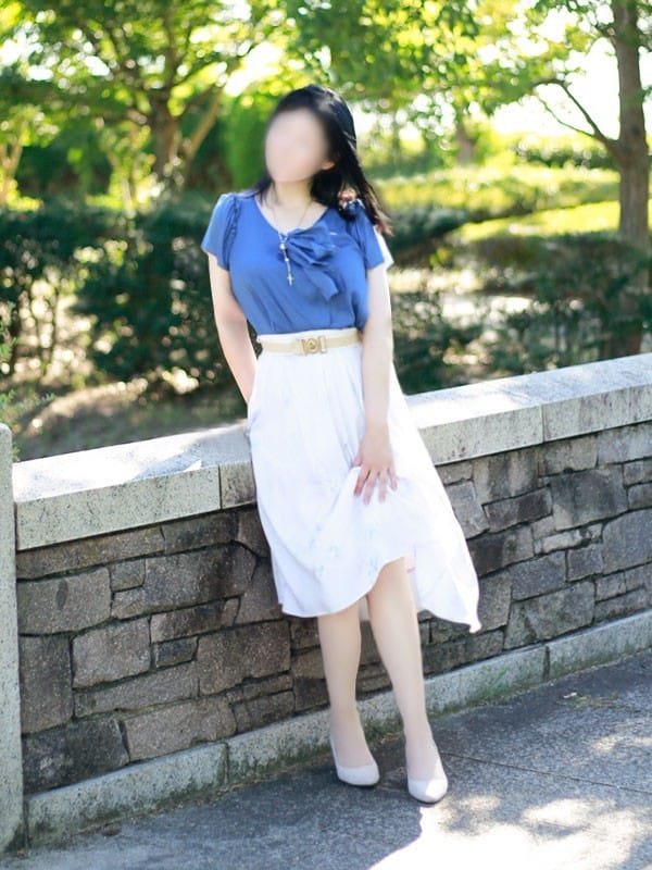 楠山有利|岡山県風俗で今すぐ遊べる女の子