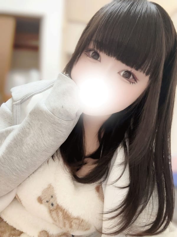 あみな|ふわふわコレクションで評判の女の子