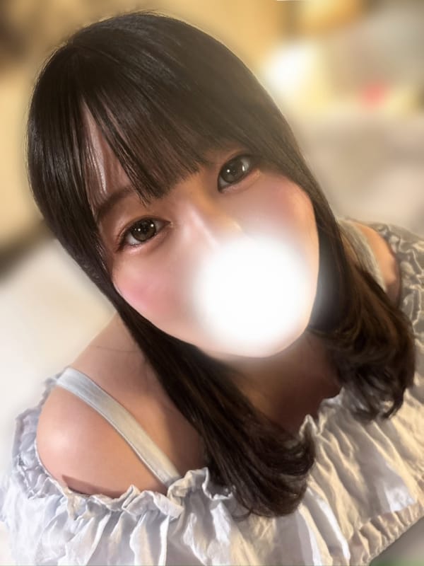 れいあ|ふわふわコレクションで評判の女の子