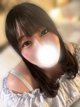 れいあ|ふわふわコレクションで評判の女の子