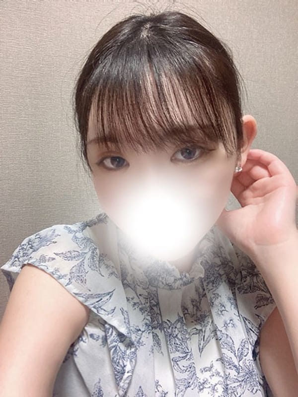 なつき|ふわふわコレクションで評判の女の子