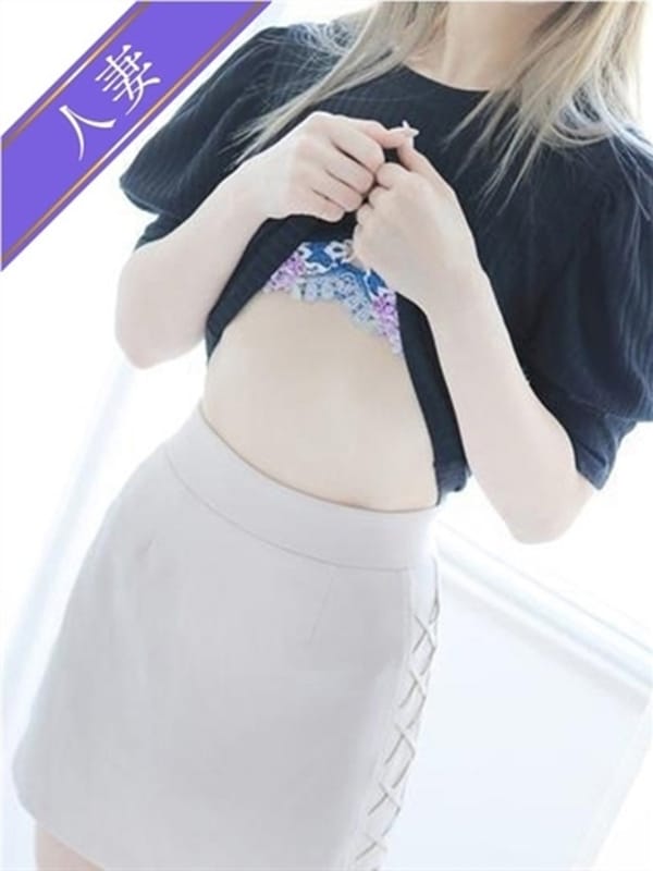 しずか|人妻の雫 福山店でおすすめの女の子