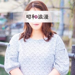 万能 さお【グラマラスワイフ】