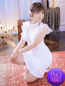 佐伯なるみ|セレブ紫で評判の女の子