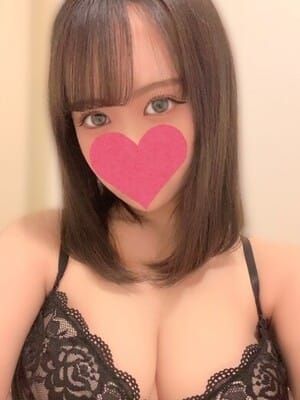 諸星しおん|メンズエステ神田@彼女はエステシャンでおすすめの女の子