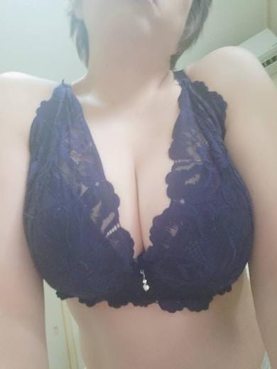 もか|eightでおすすめの女の子