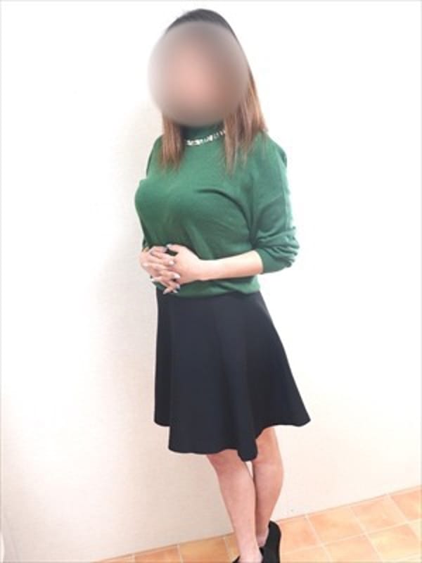 新人なる|姫路東 熟女・美少女ならココでおすすめの女の子