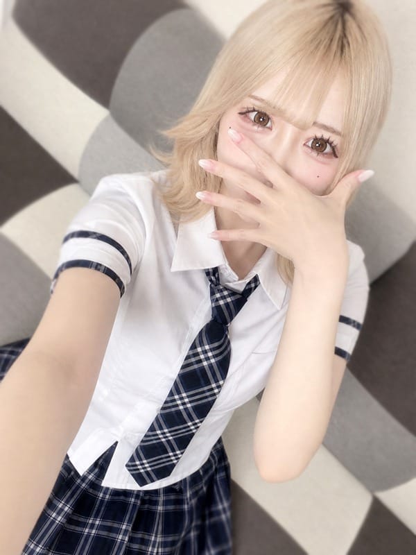 レノ|大阪デリヘルClub NANA堺でおすすめの女の子